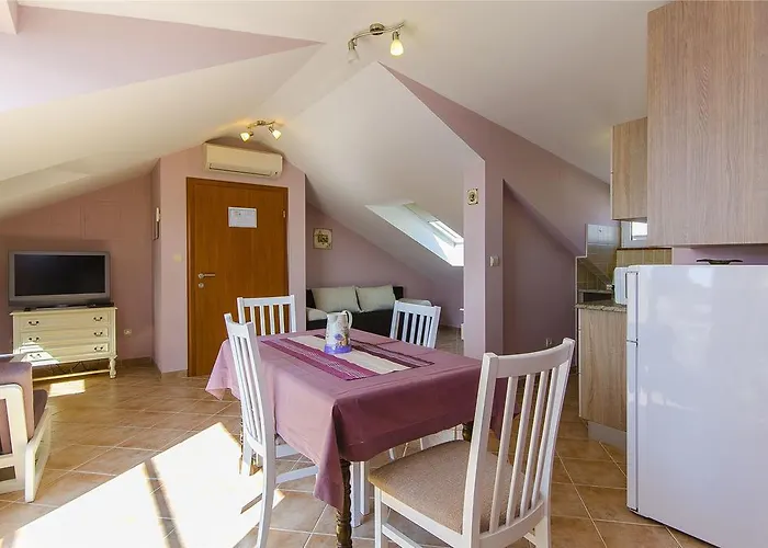 Lavanda * Rogoznica (Sibenik-Knin)